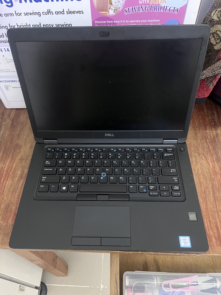 Dell Laptop 5490 14inch I5 8th generation 256 ssd Ram12gb Very good condition - Image 3