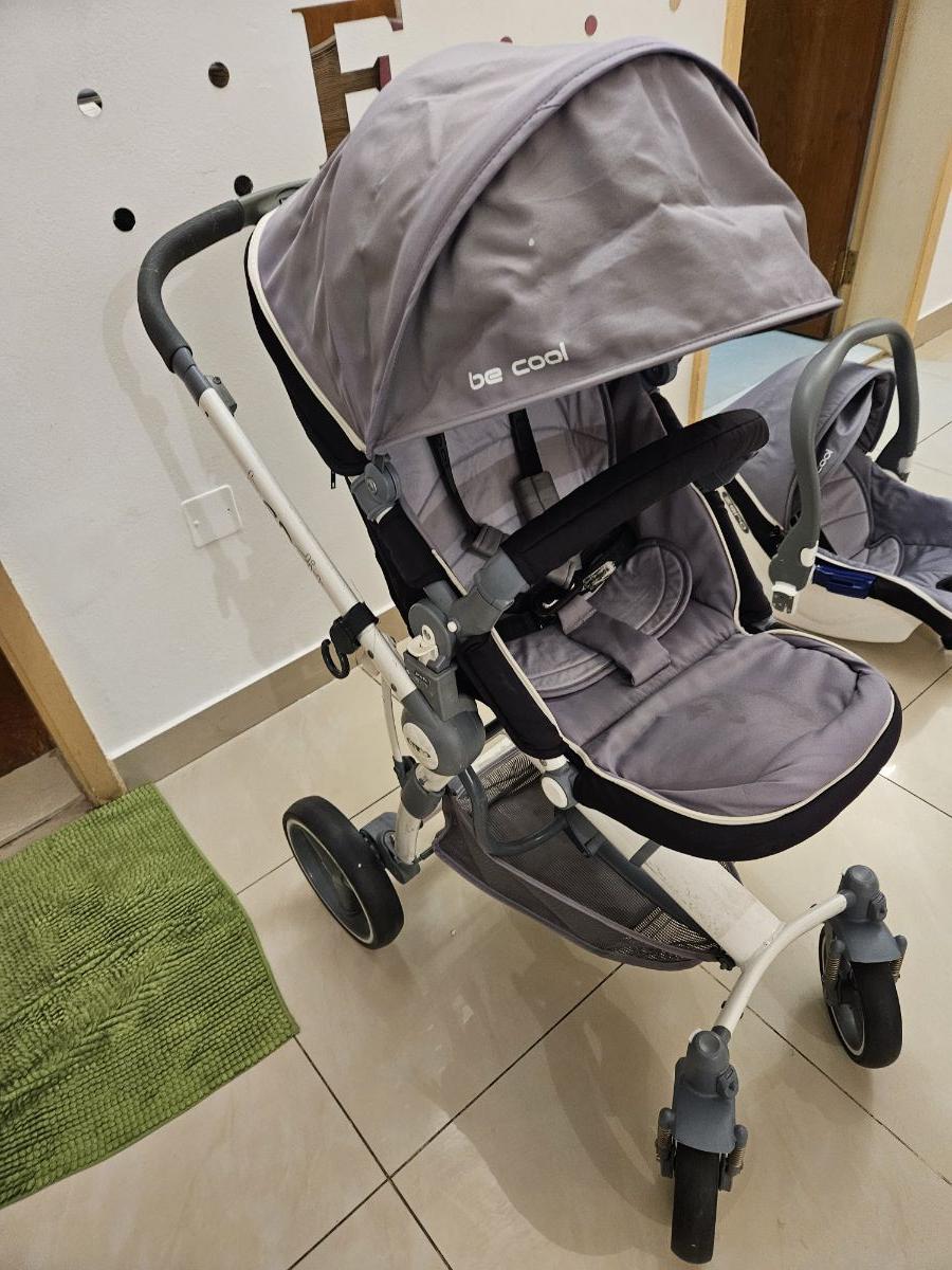 Stroller - Image 3