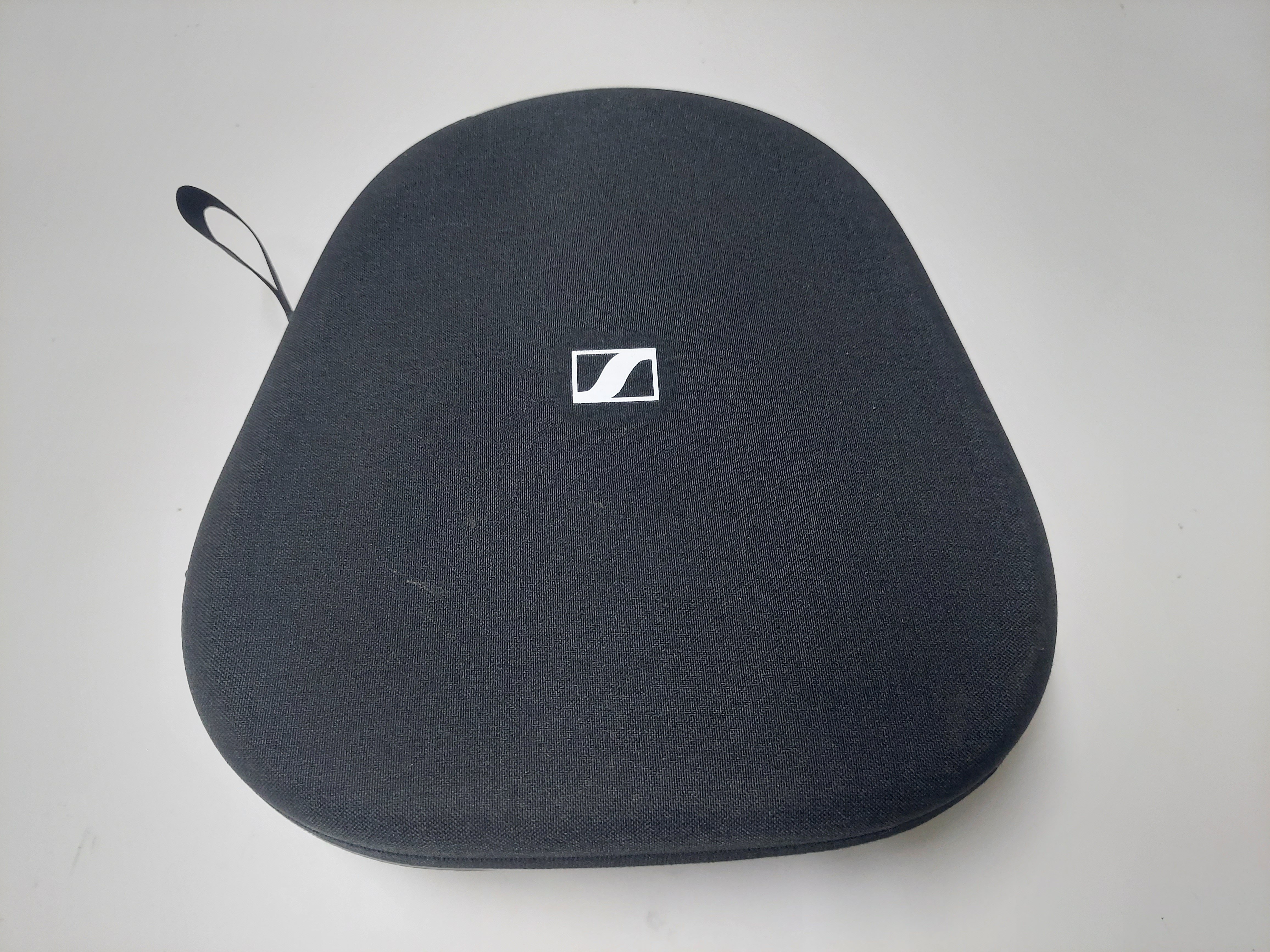 used original Sennheiser Momentum 4 - Image 5