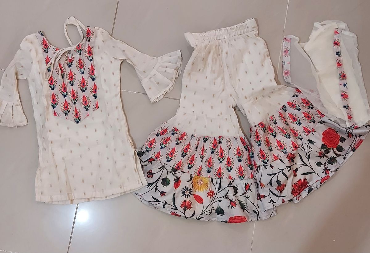 Partywear frocks - Image 1