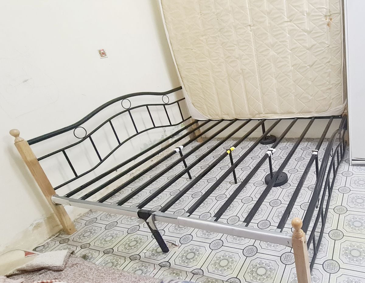 Bed King - Image 2