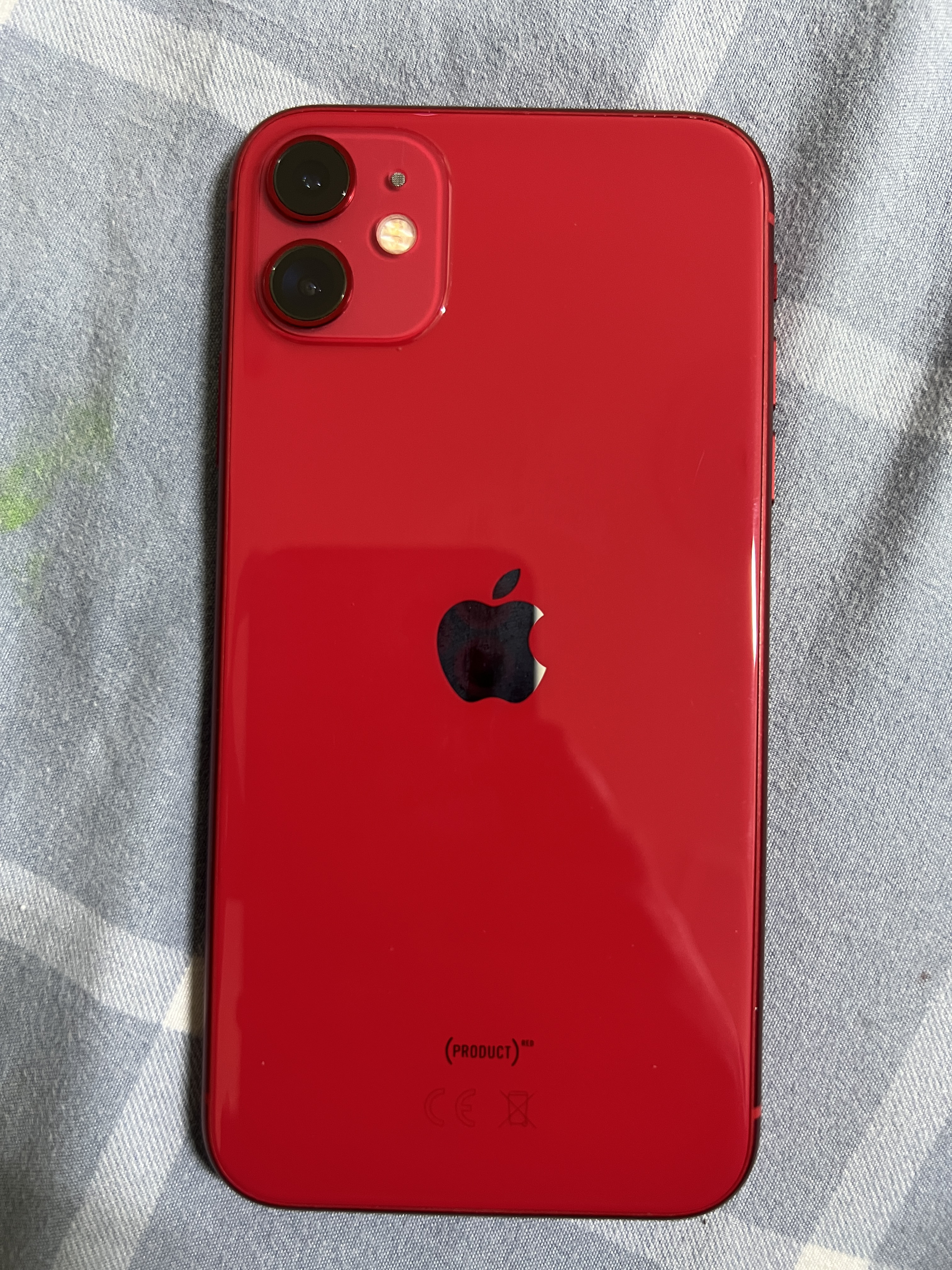 iPhone 11 64 GB  - Image 2
