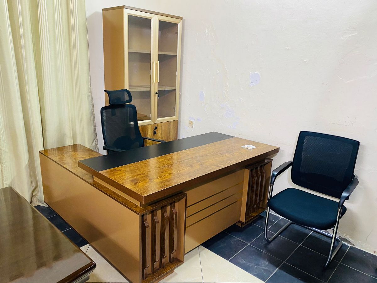 Used office furniture buy sell in Qatar 55257083 - Image 4