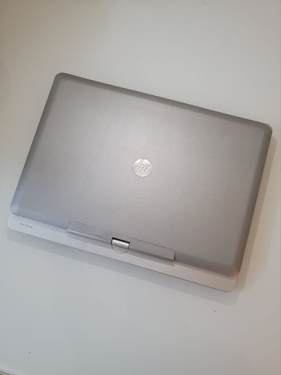 HP Elitebook Revolve  i7 , Docking station - Image 2