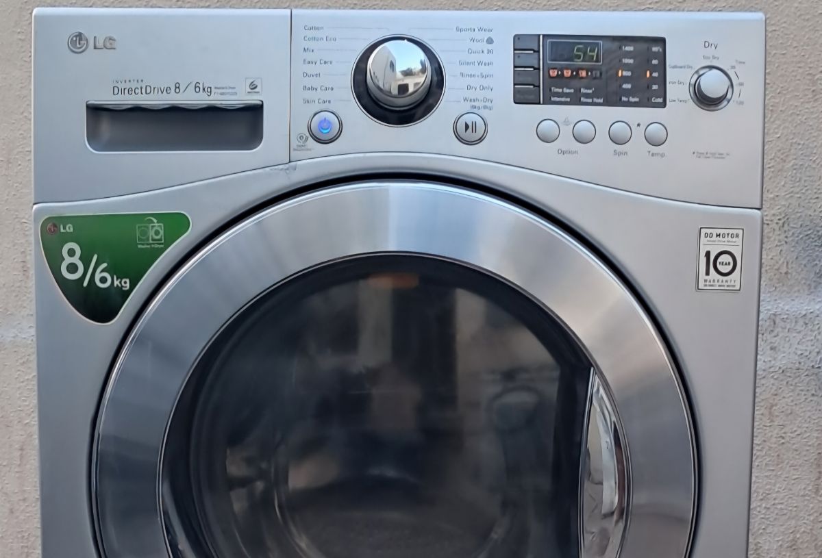 LG 8/6kg (wash+dry) washing machine for sell - 51008499 . - Image 1