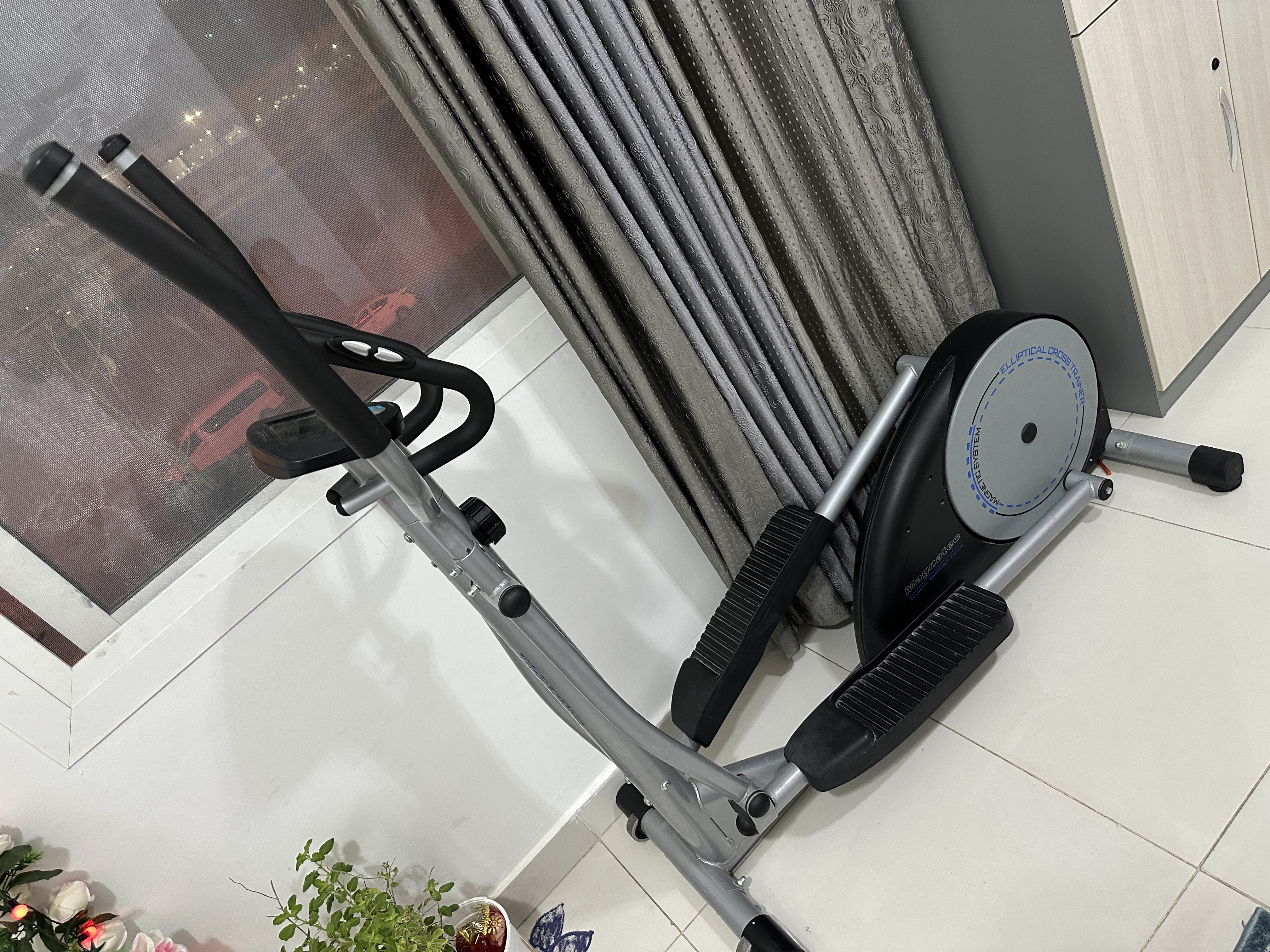 Elliptical Cardio Equipment - Image 3