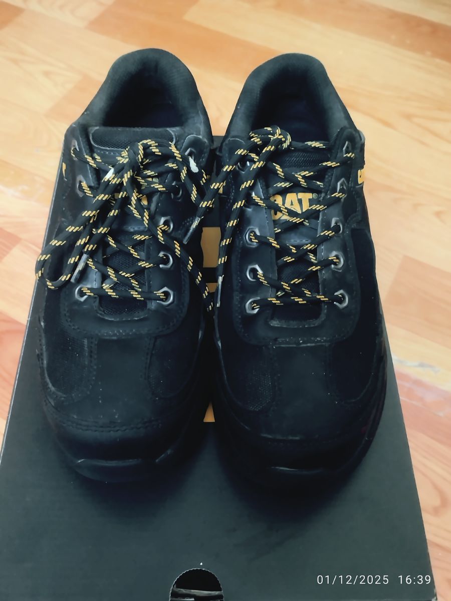 Caterpillar Steel Toe Shoes (safety shoes) - Image 4