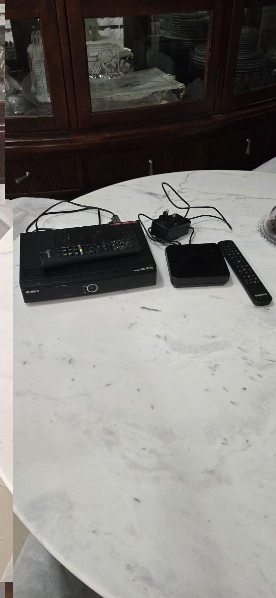 Ooredoo and humax receivers - Image 1