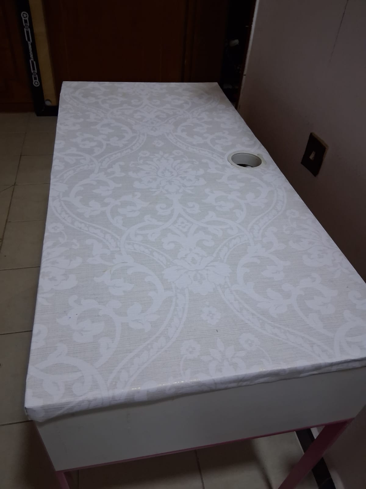 Study Table - Image 7