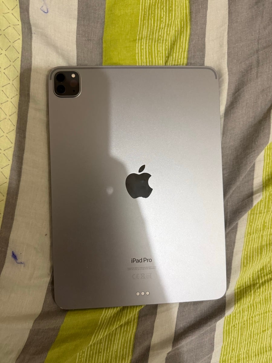 IPAD PRO 128gb 4th gen 11inch - Image 2