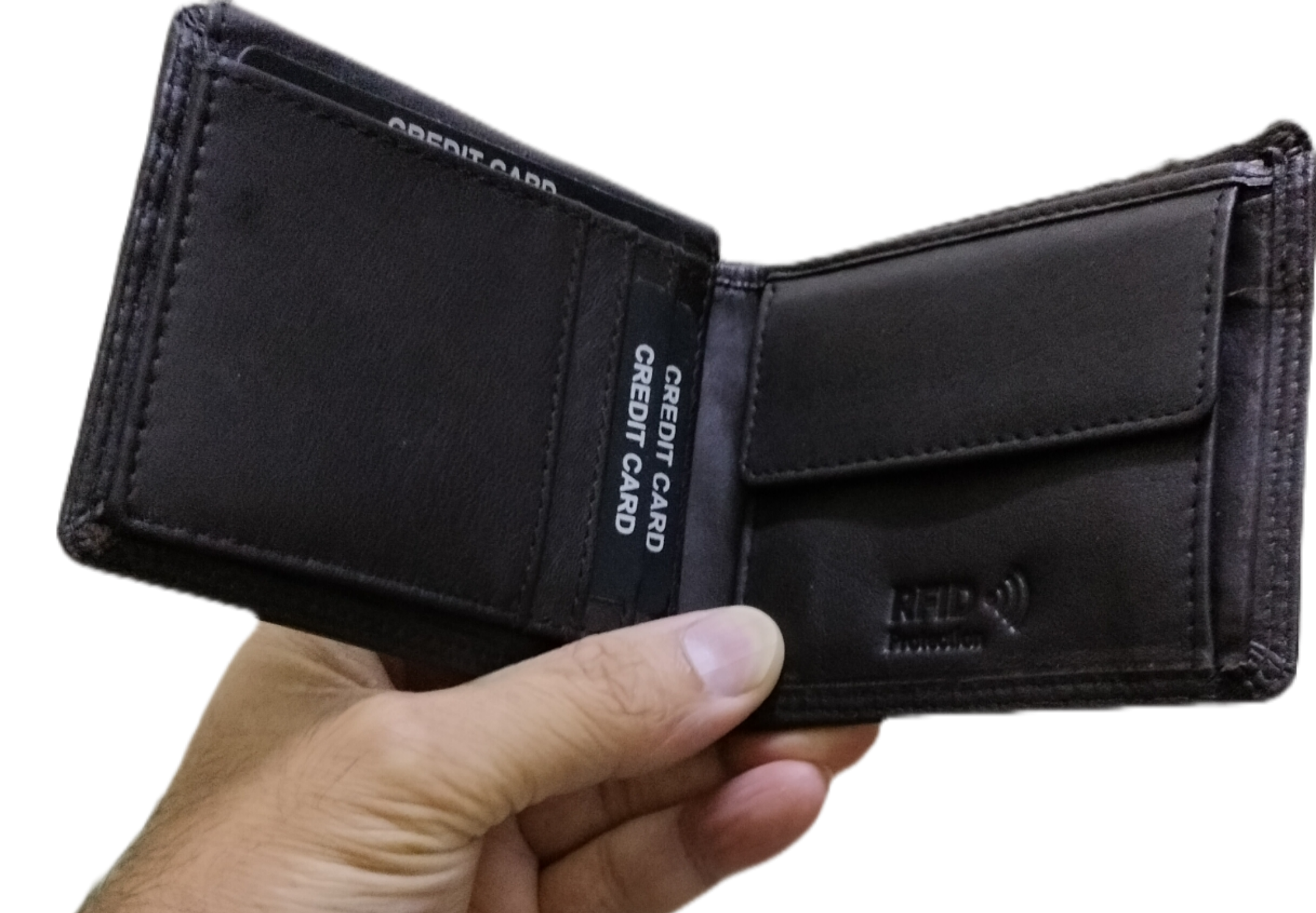 Branded and high quality genuine leather pocket wallet for sale  - Image 3