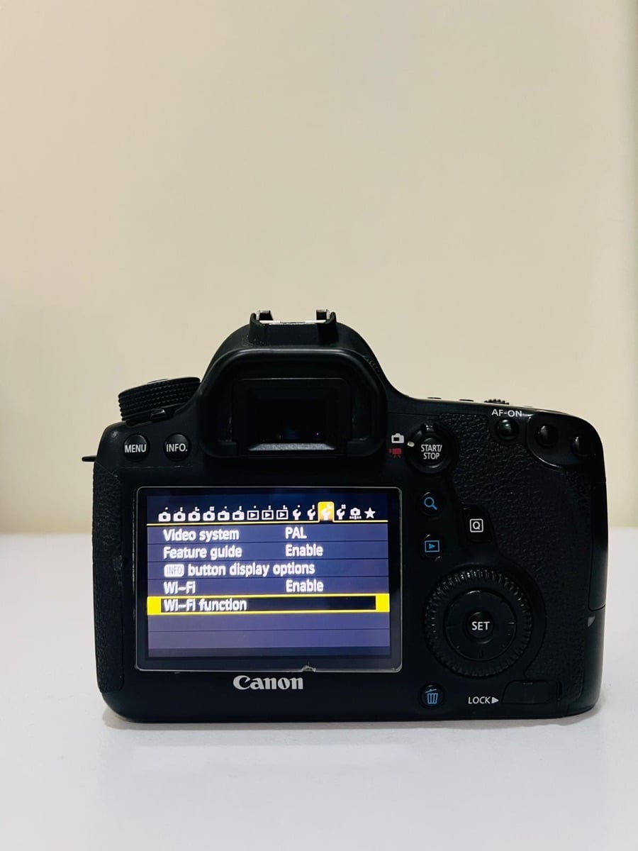 Canon 6D with Lens 24-105 mark 2 USM LM - Image 2