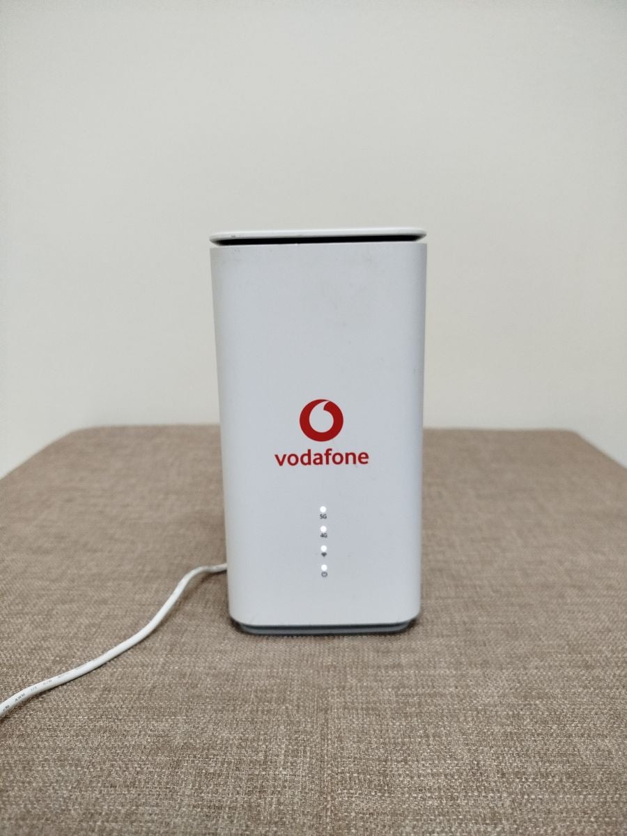 Oppo Vodafone Router 4G - Image 1