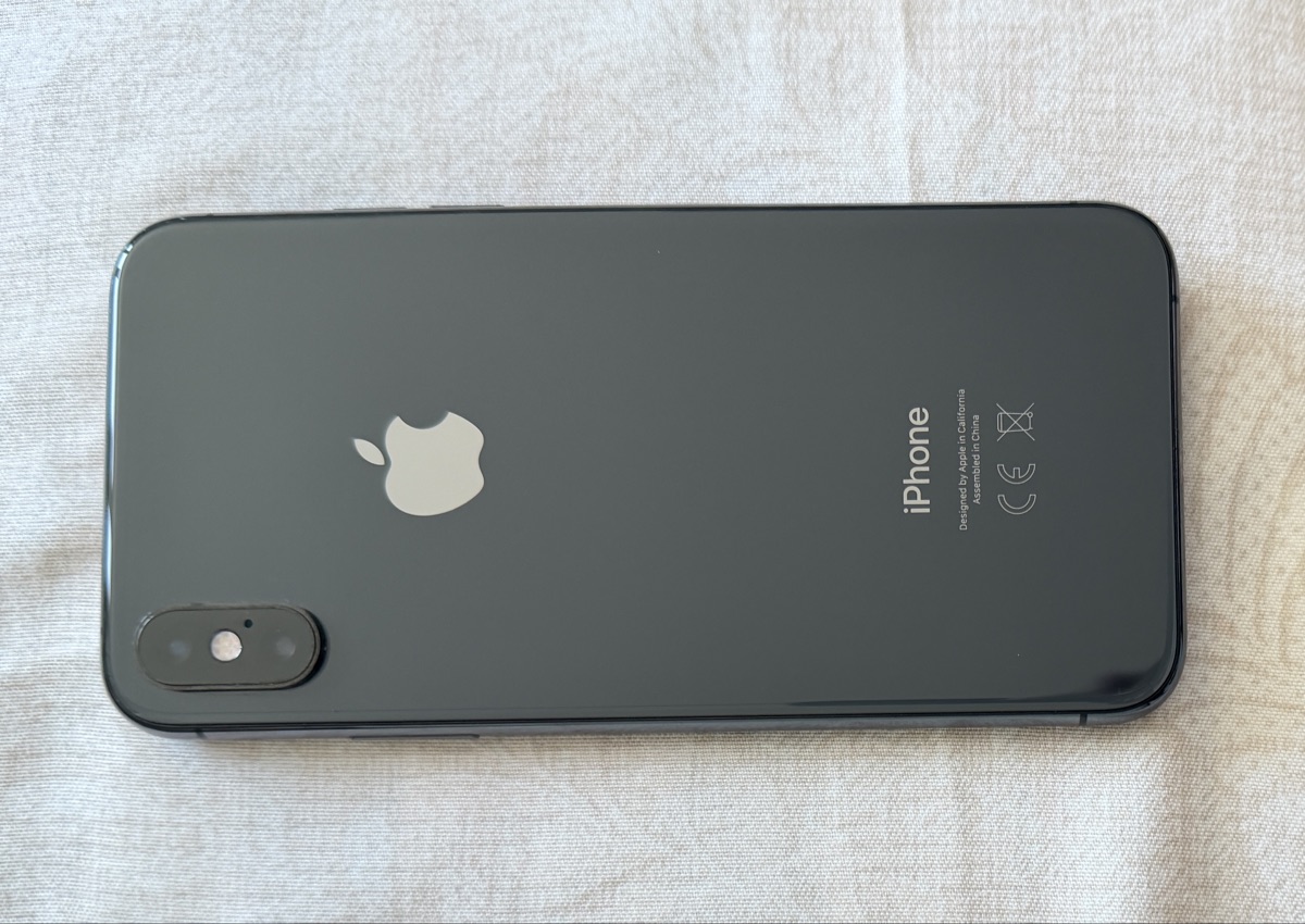 iphone XS - Image 2