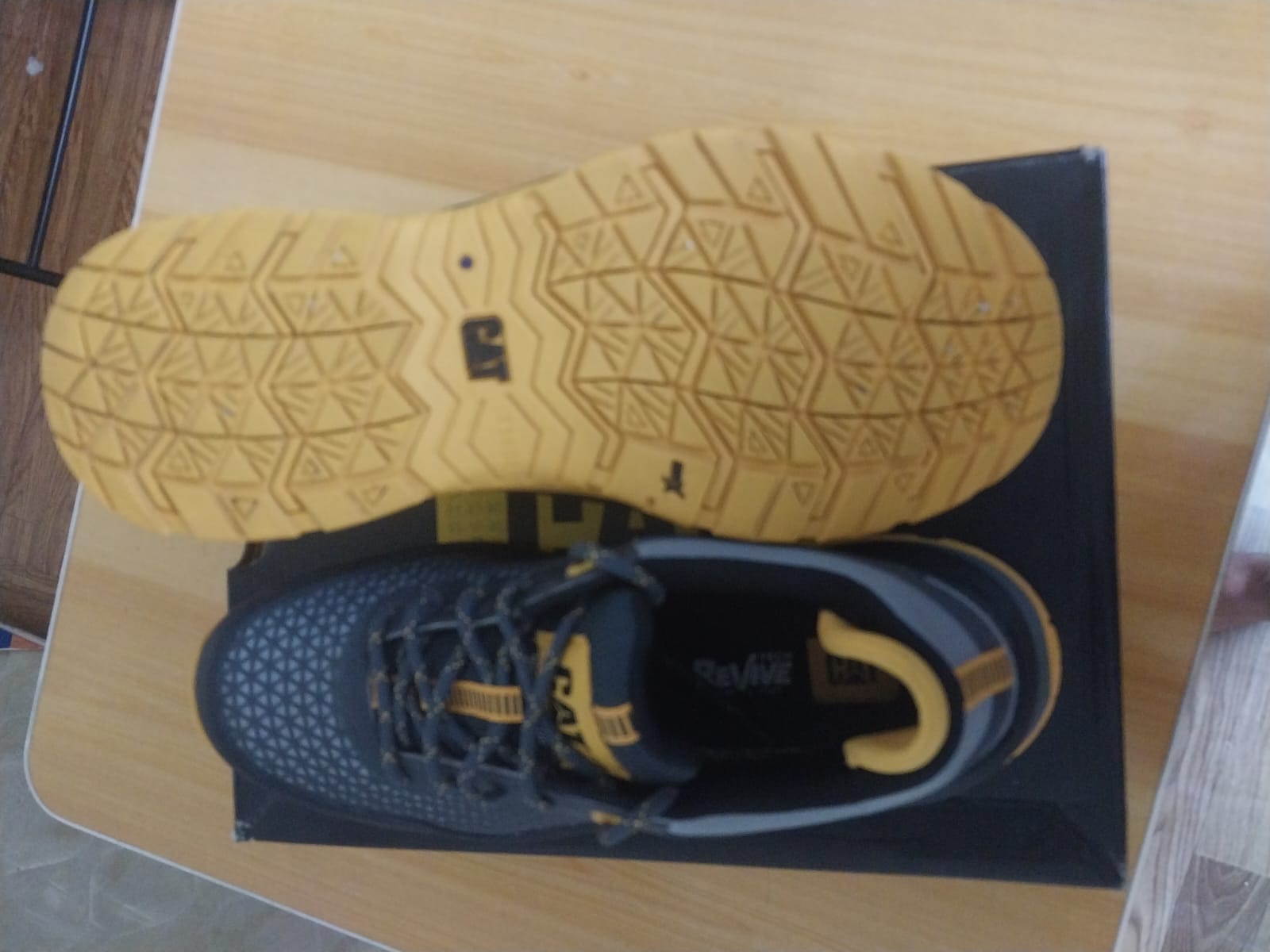 Caterpillar Safety Shoe Size 41 Like N - Image 3