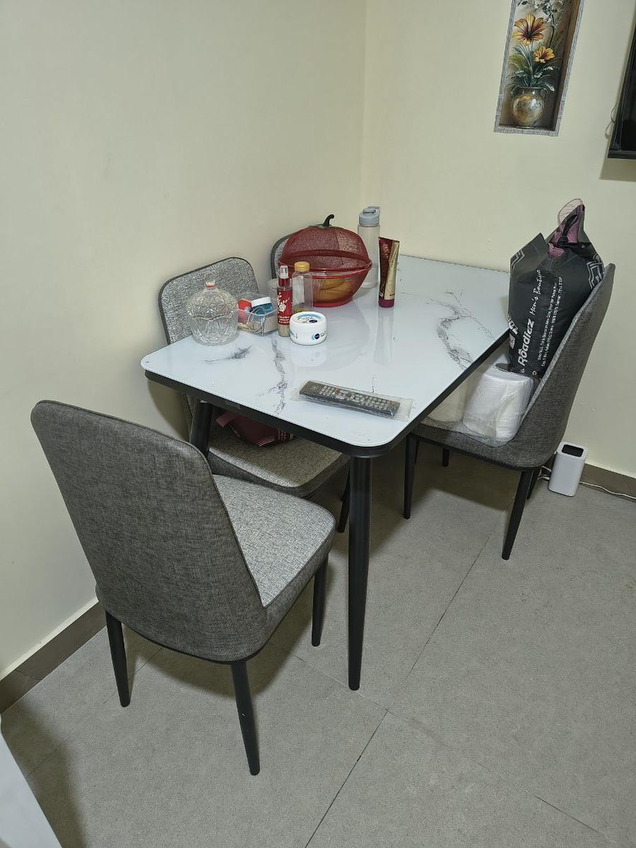 Dinning table for 4 - Image 2