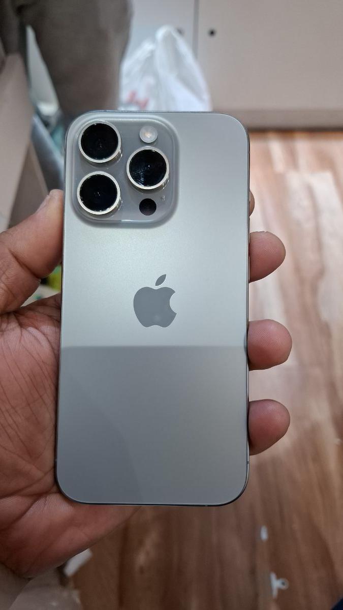 I phone 15 pro 512GB - Image 1