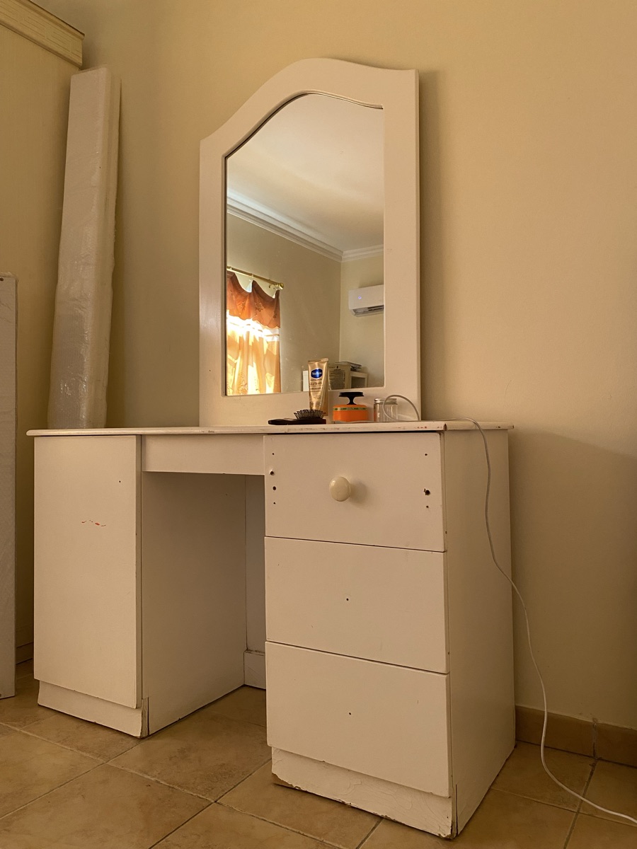 White Dressing Table - Image 1