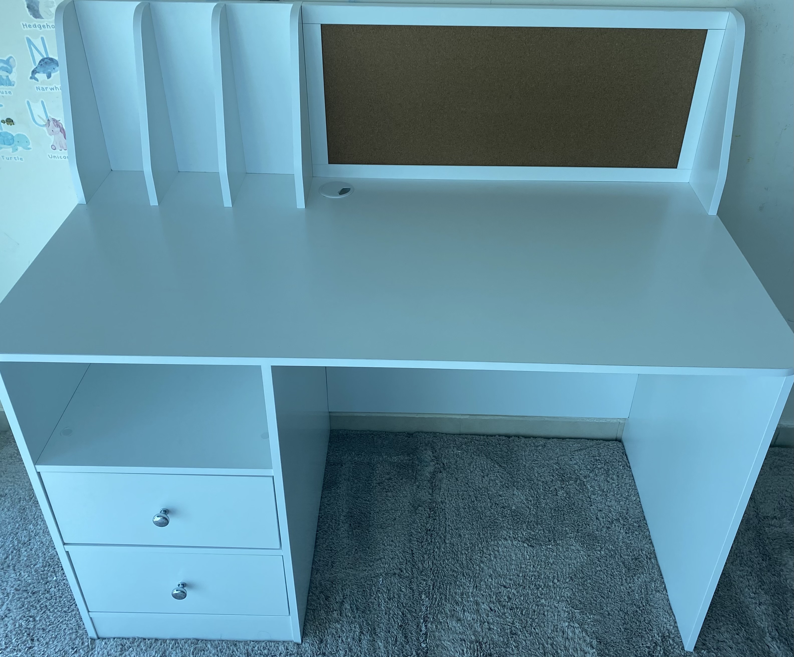 Studding desk / table  - Image 3