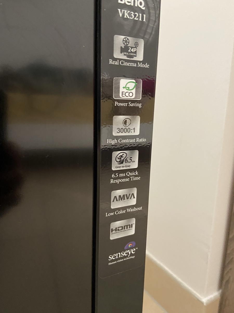BENQ TV 32” + HUMAX receiver - Image 1