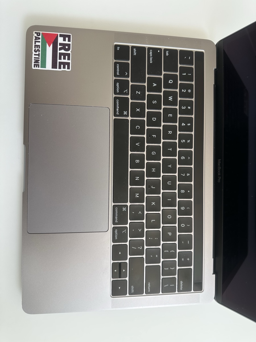 MacBook Pro 13” - Image 2