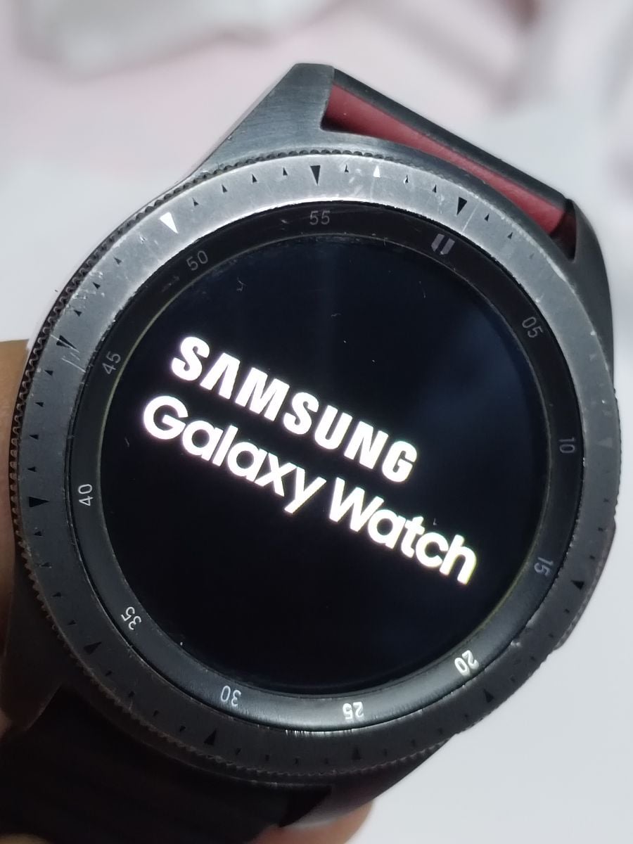 Samsung Galaxy Watch SM-R810 - Image 5