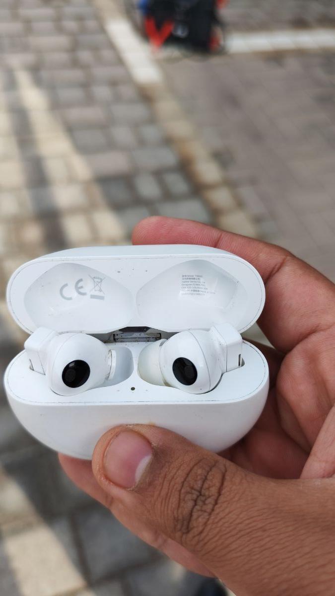 Huawei buds pro - Image 2