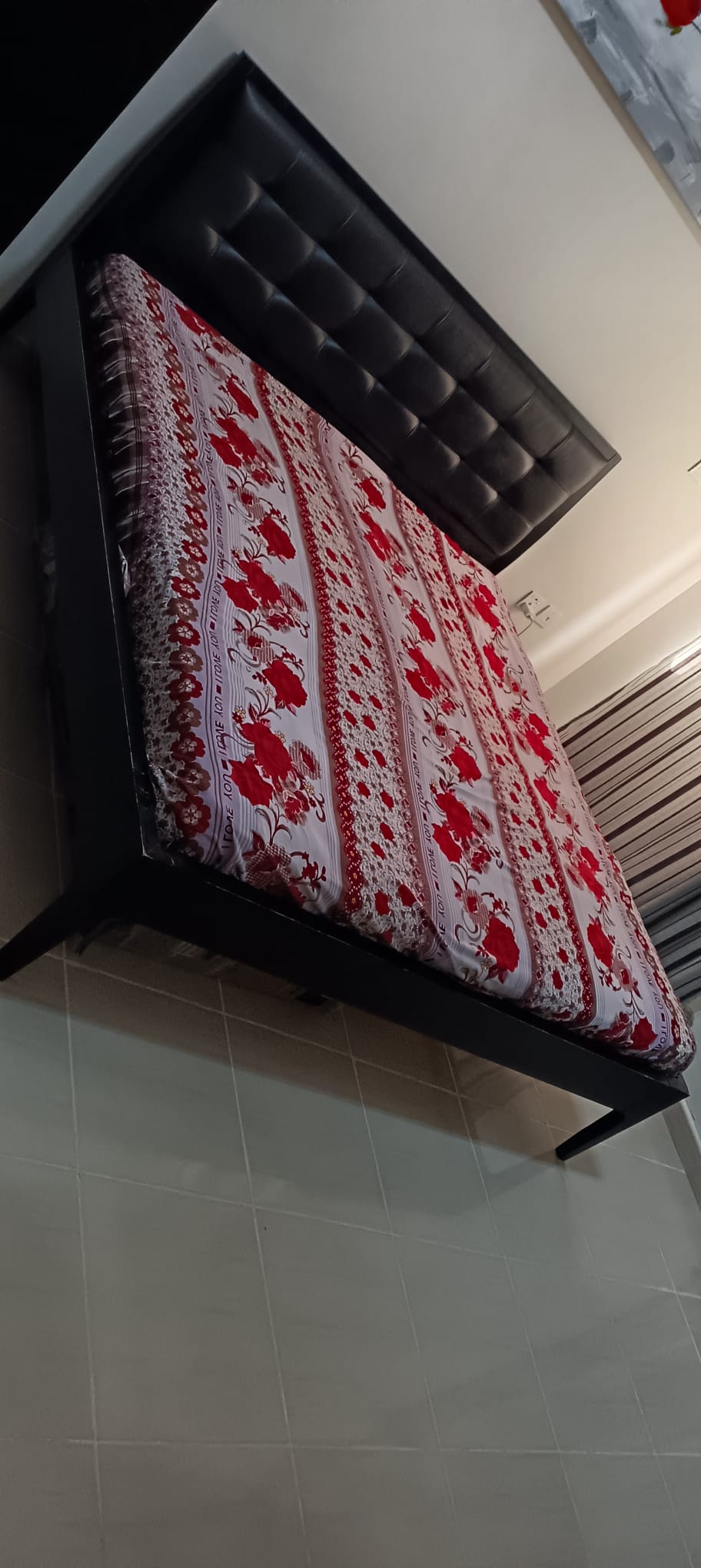 Double Bed with cushiony headrest - Image 3