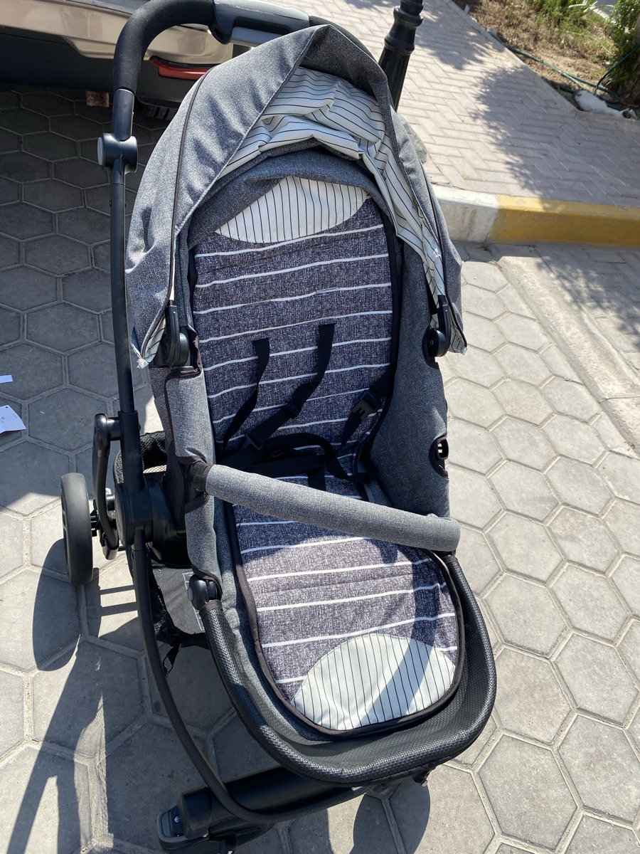 Braco branded stroller  and baby swing - Image 8