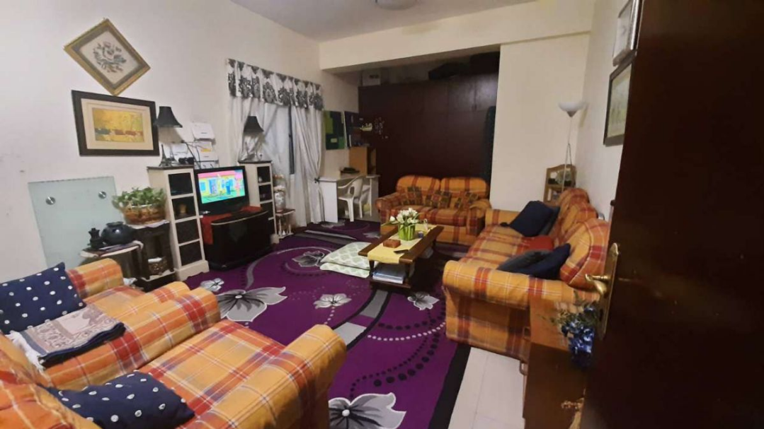 7 seater Sofas for sale - Image 1