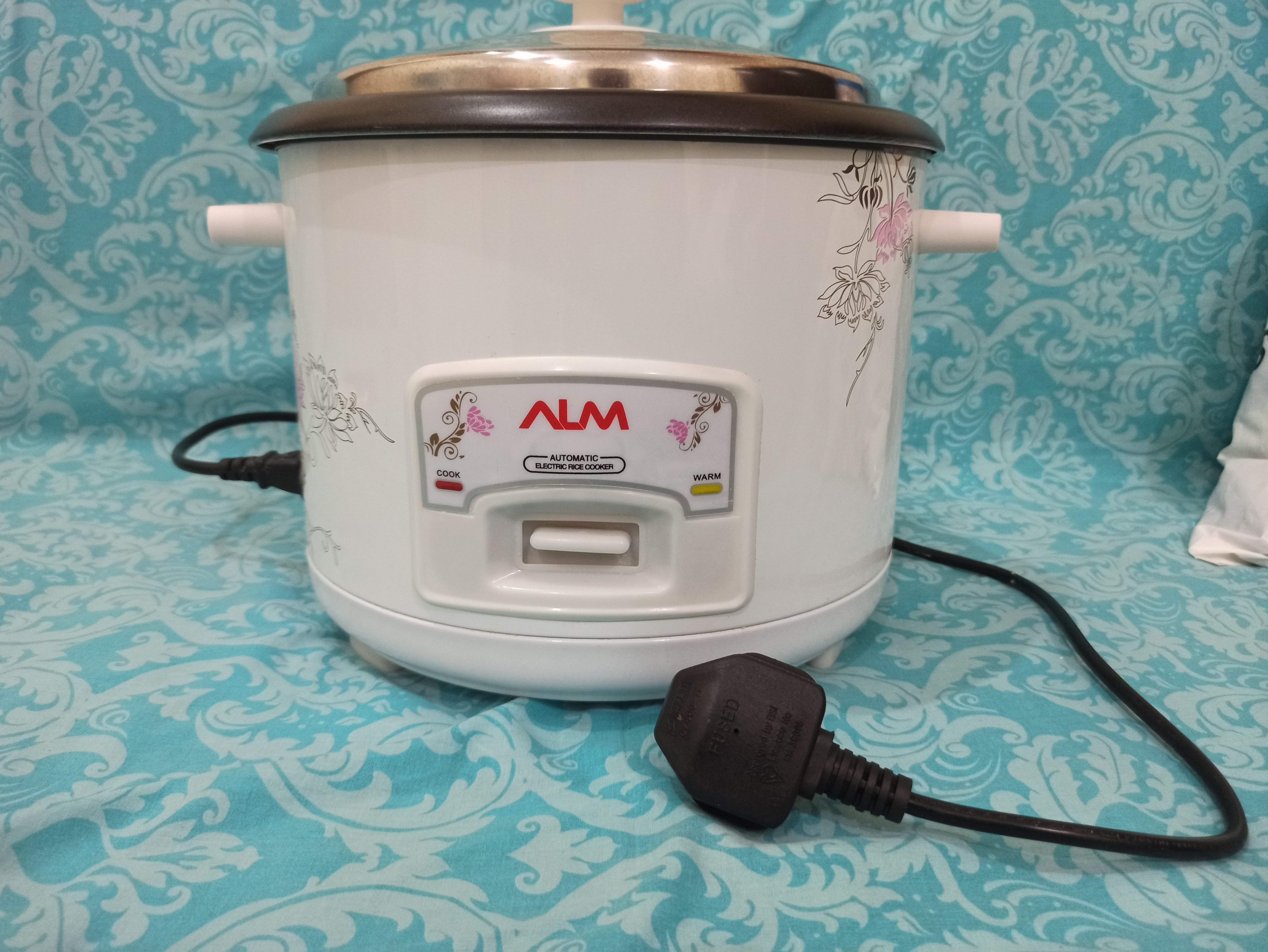 Rice Cooker * same like new - Image 1