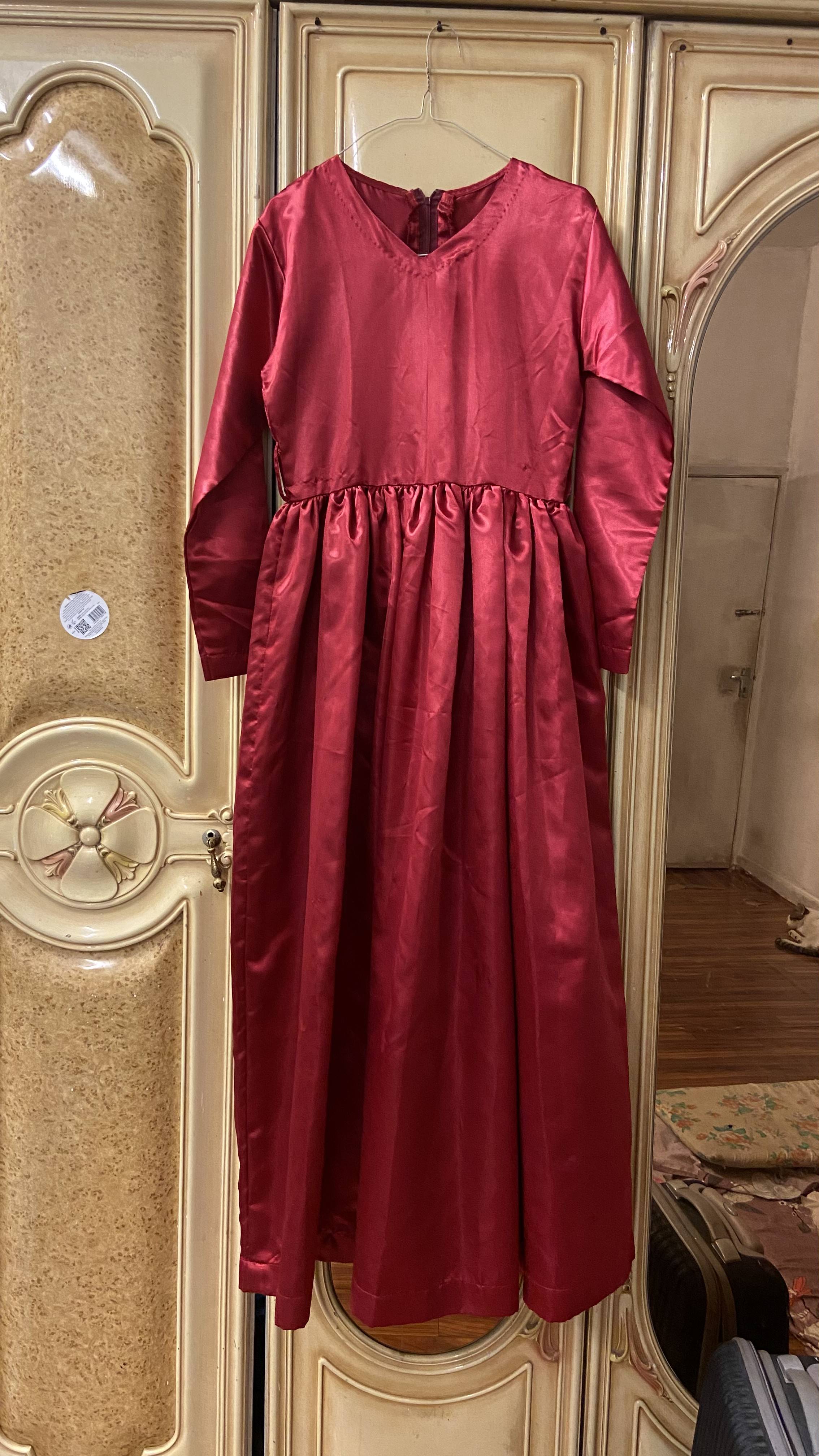 Red Gown (second hand) - Image 1