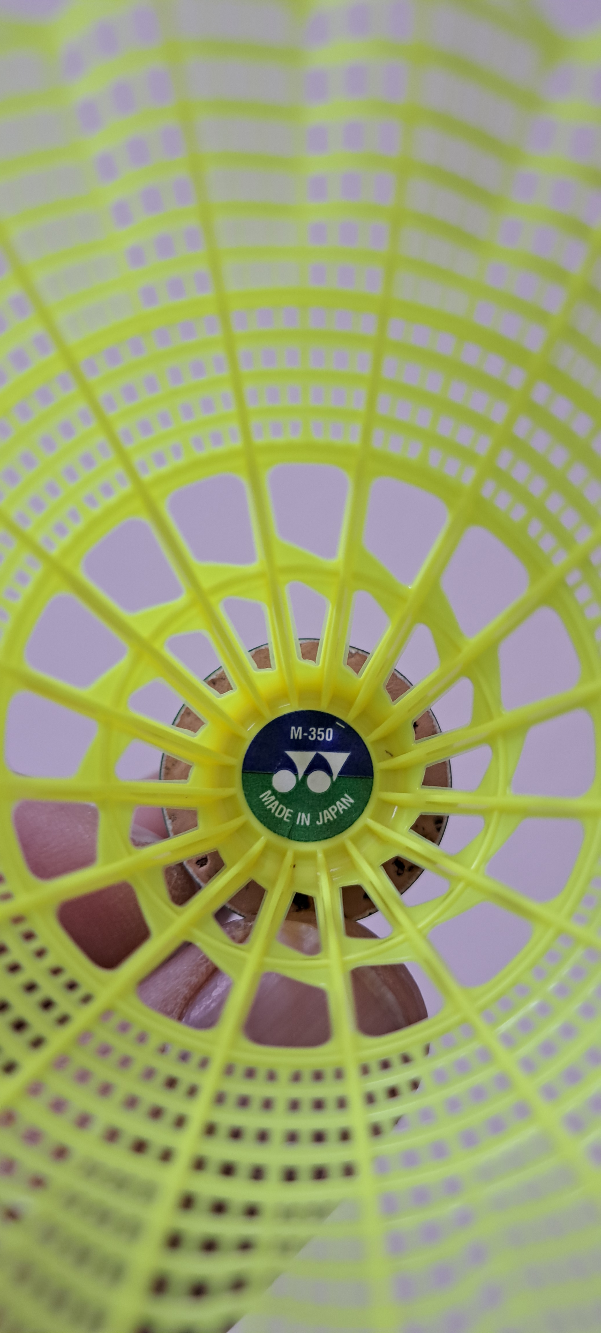 Yonex badminton shuttlecock 350 Green cap - Image 2