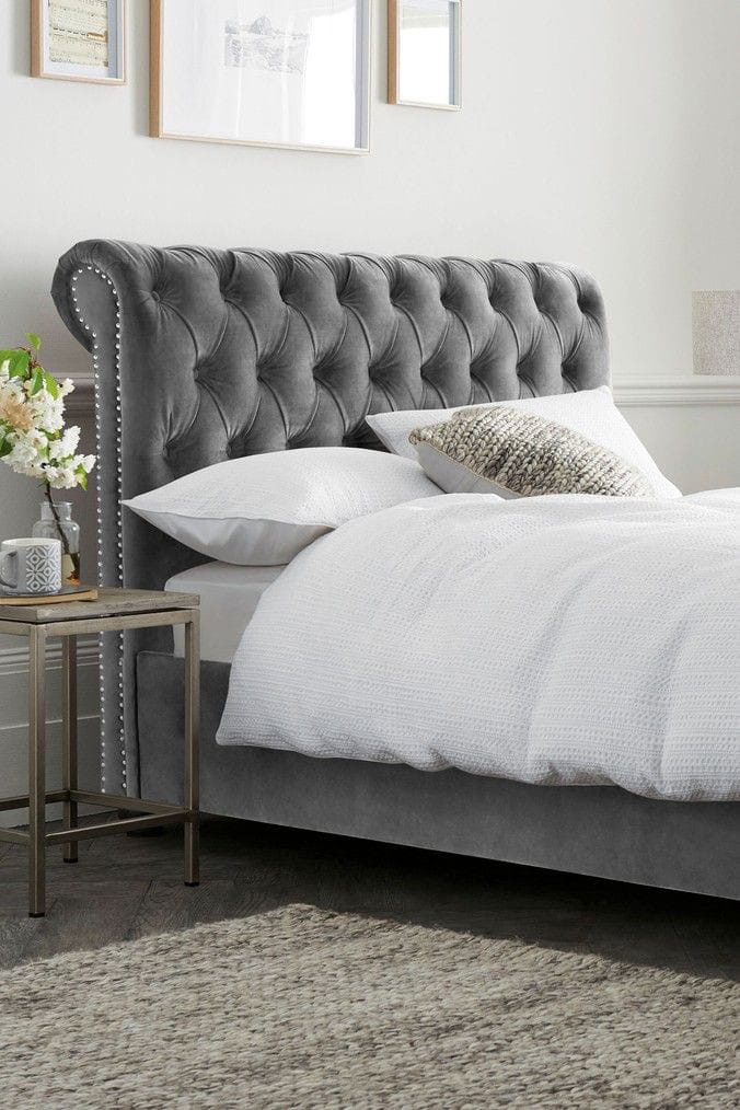 Brand new bed for sale QR 1300 all colors I have - Image 6