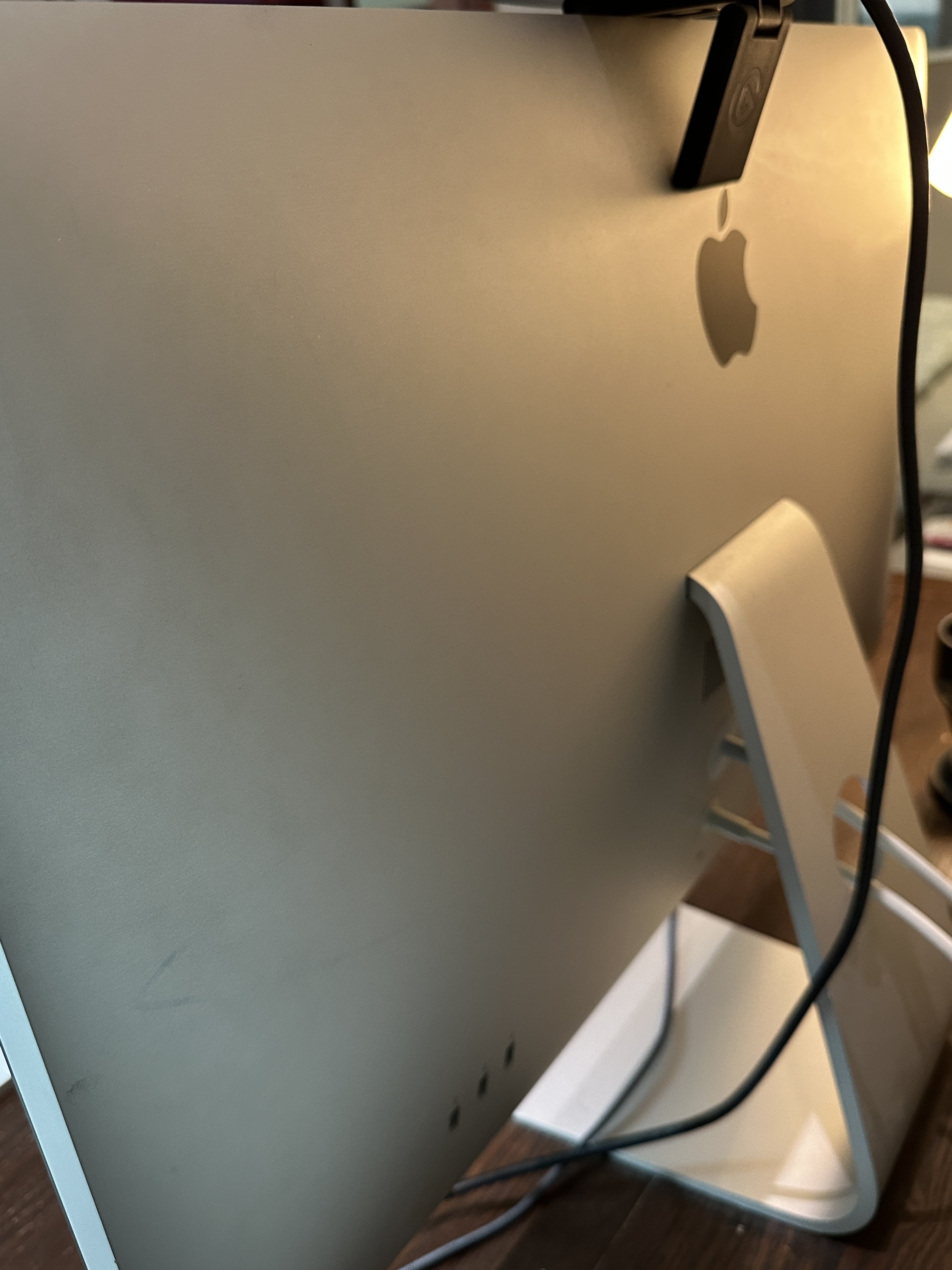 Apple Cinema Display-Desktop Monitor - Image 4