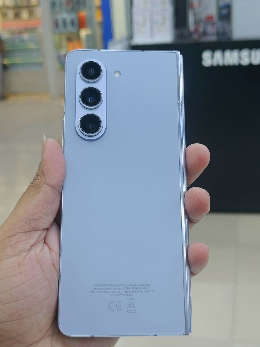 Samsung Galaxy Z Fold 5 - Image 5