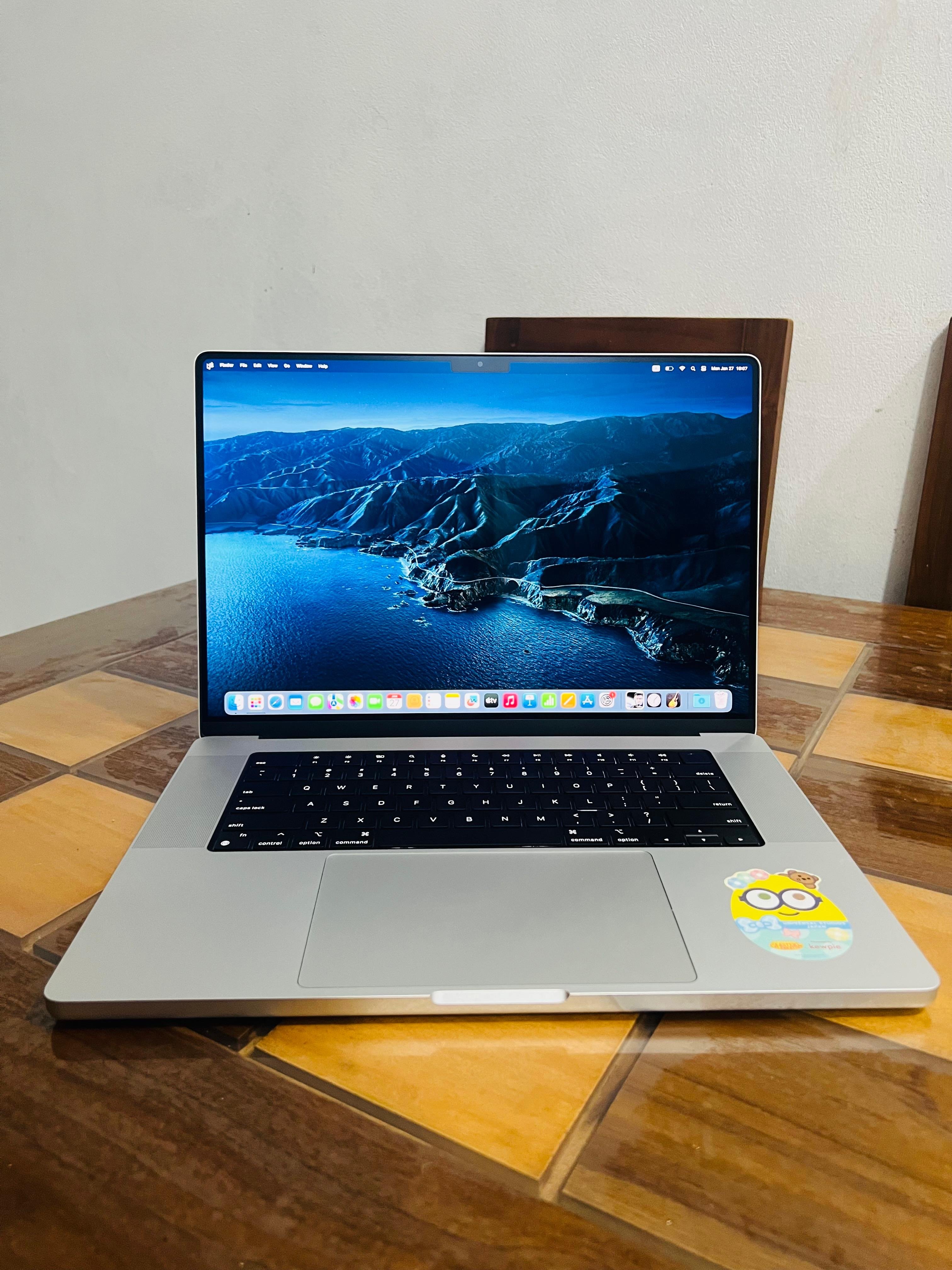 MacBook Pro 16" (2023) – M2 Pro | 16GB RAM | 1TB SSD | 96% Battery - Image 3