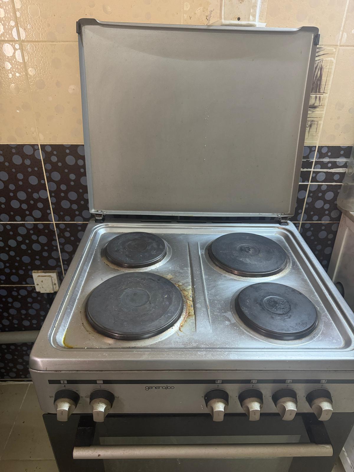 Electric Stove - Image 2