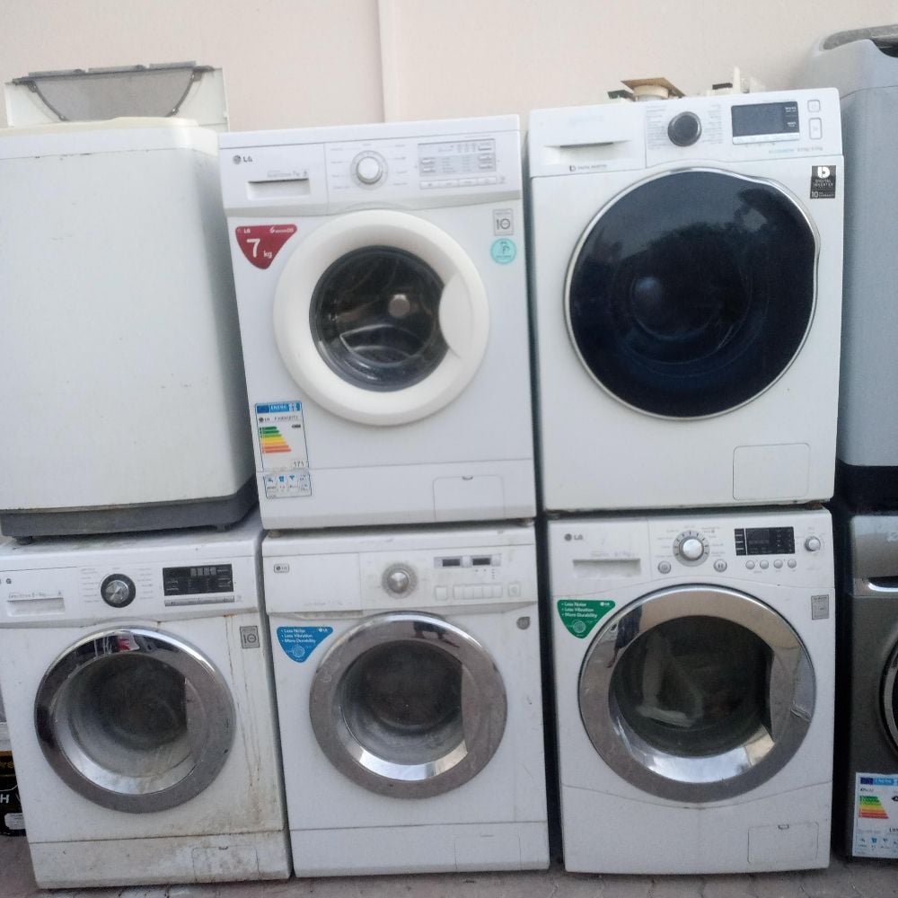 Buy Not working/Damage washing machine - 51008499 . - Image 1