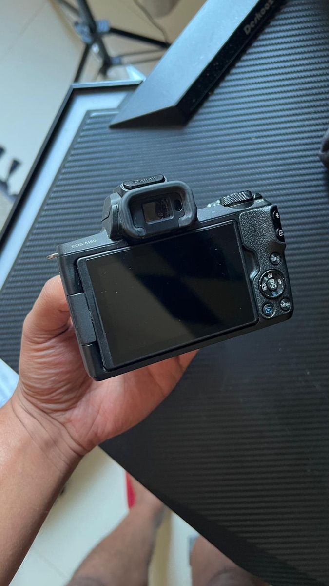 Canon M50 + Canon lense 50mm - Image 5