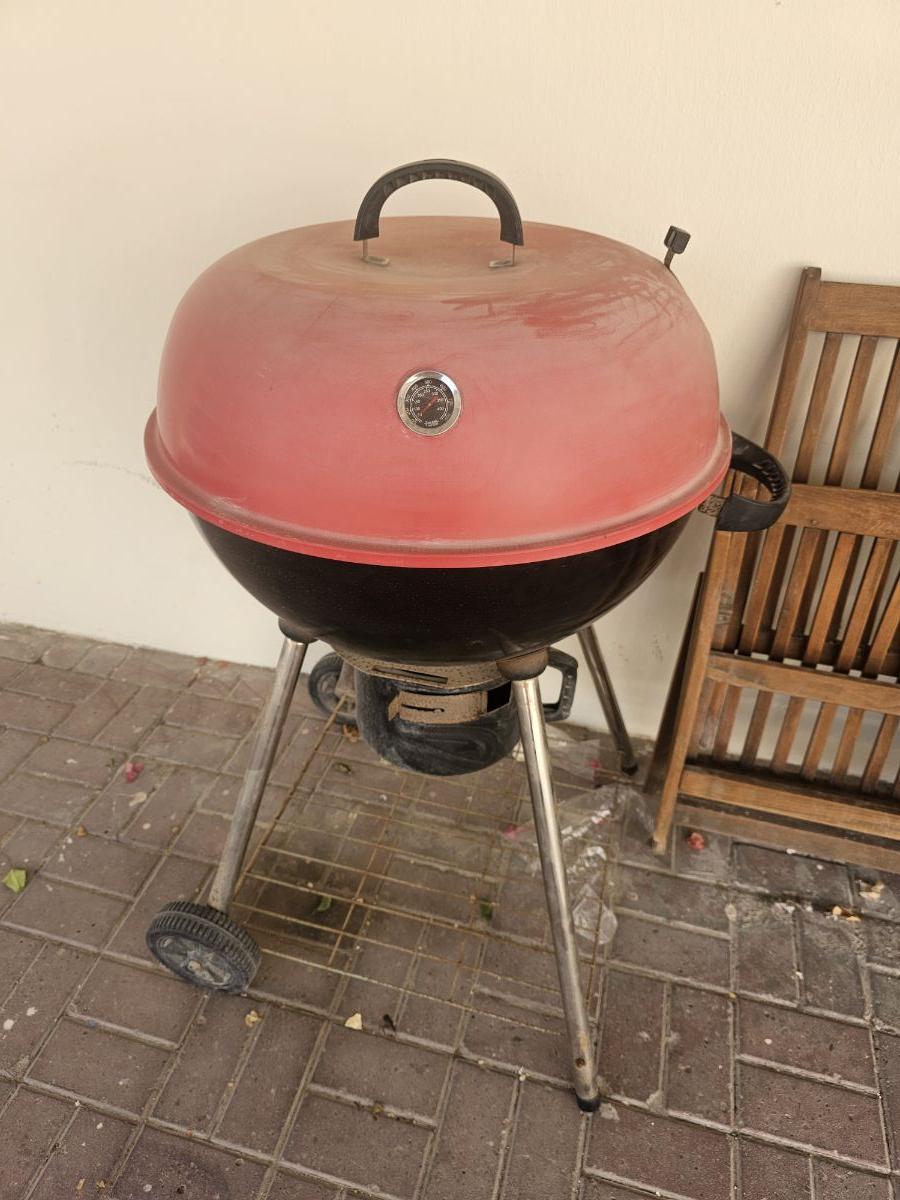 Big bbq +delivery +tools - Image 4