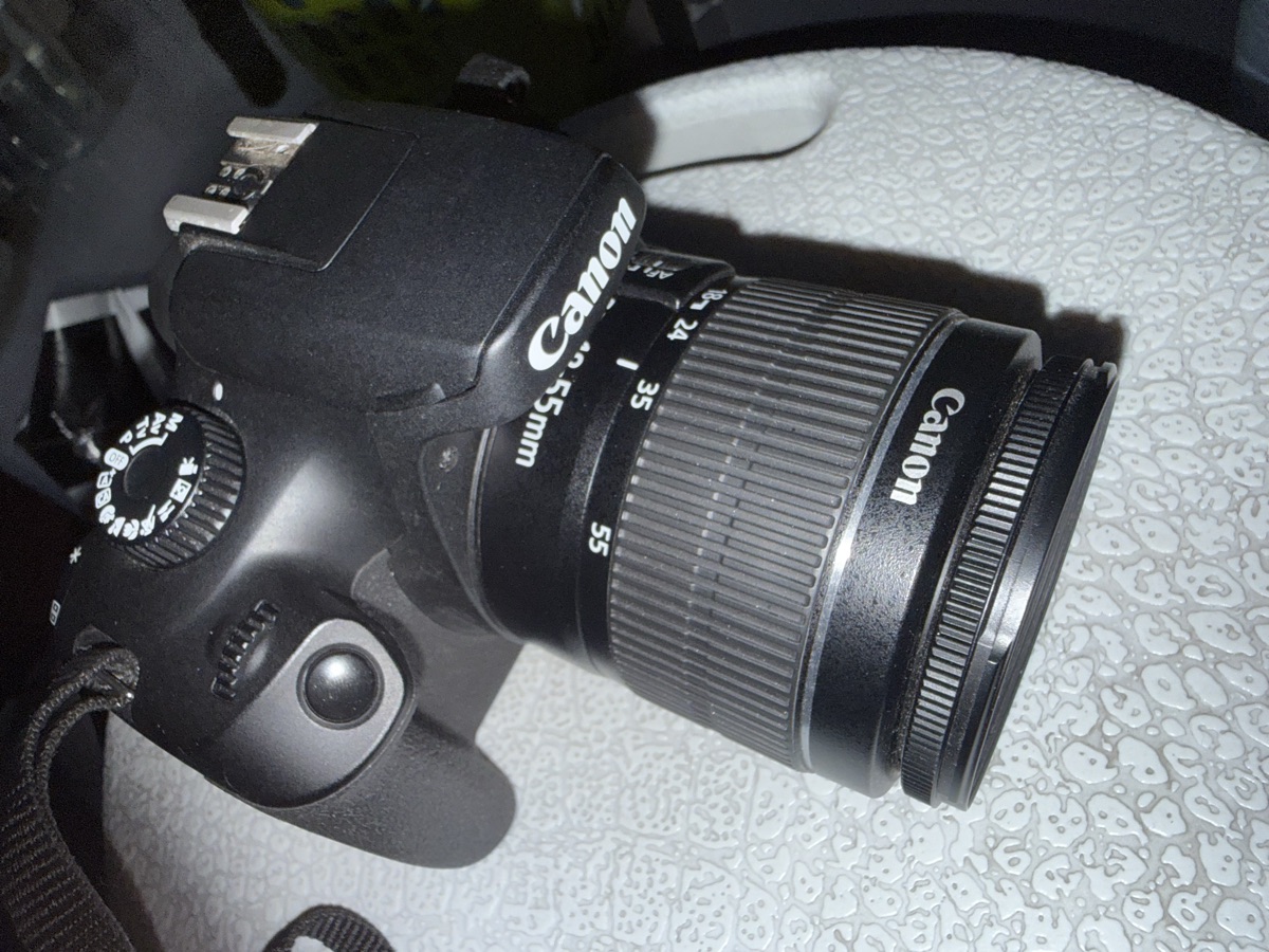 DSLR 4000D Camera For Sale - Image 2