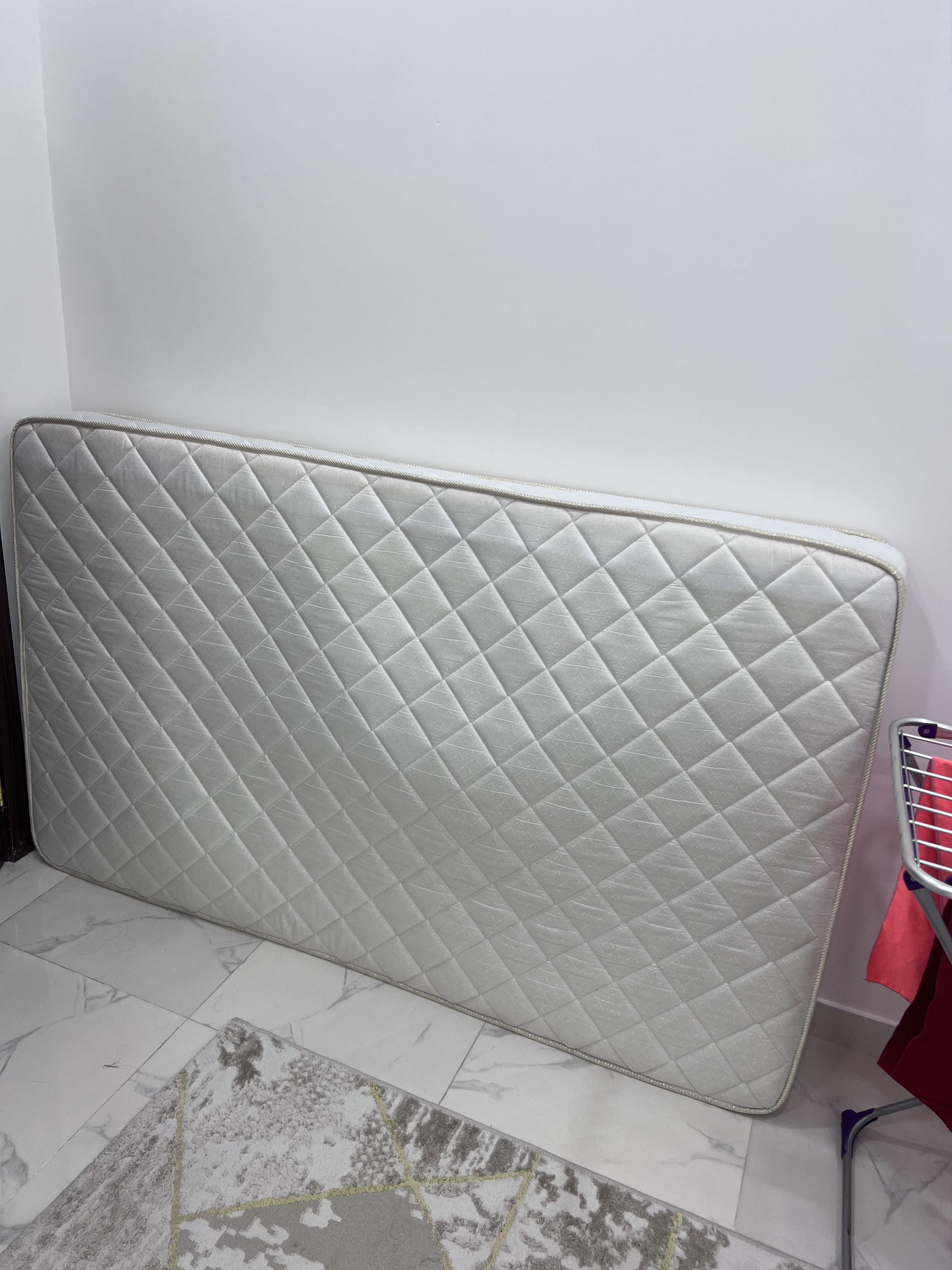 Mattress 140/200/22 - Image 1