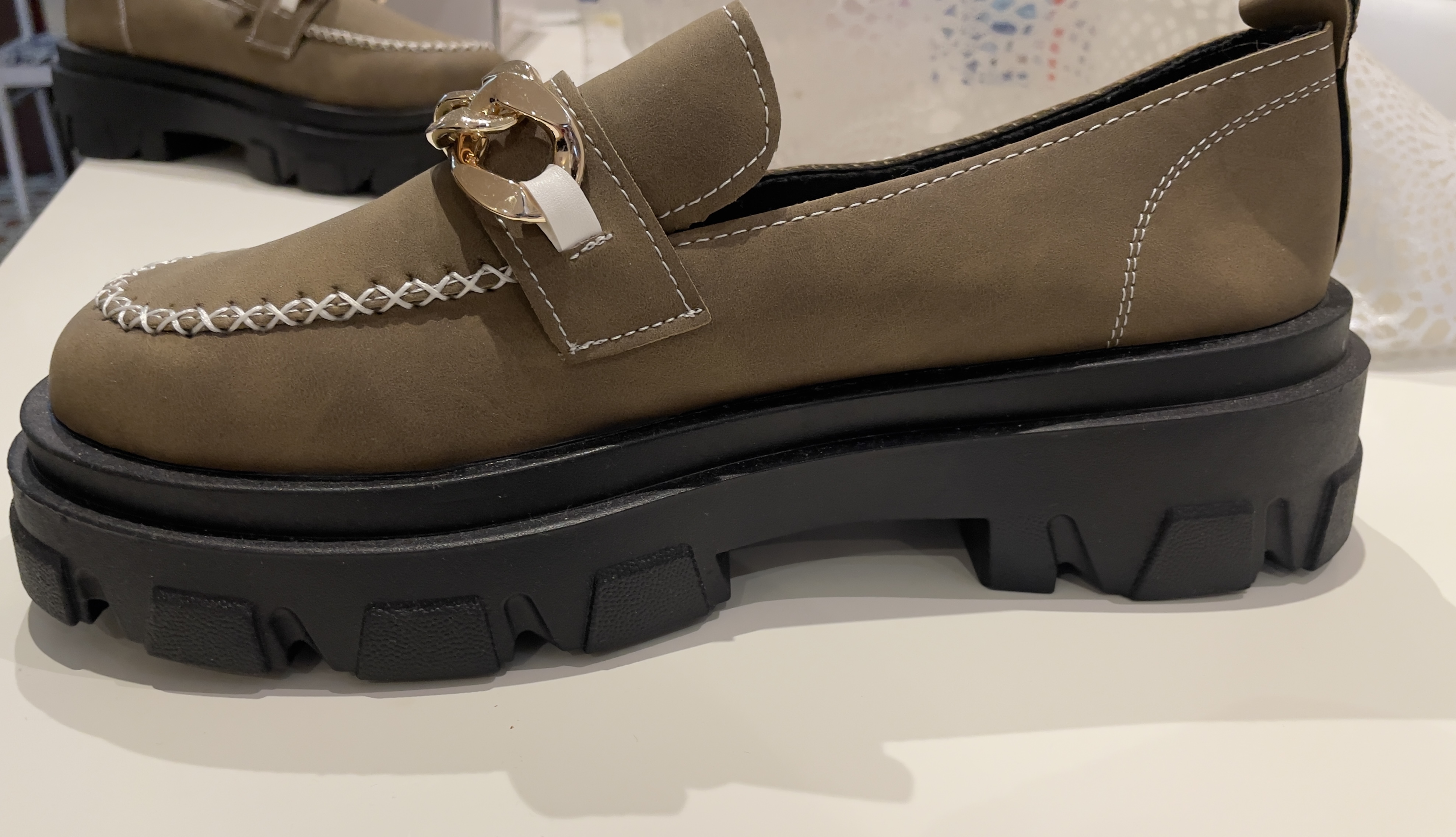 Women's loafers - Image 2