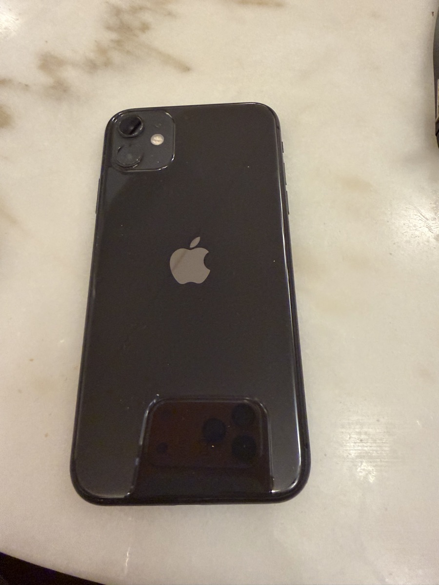 iPhone 11 , 128GB - Image 2