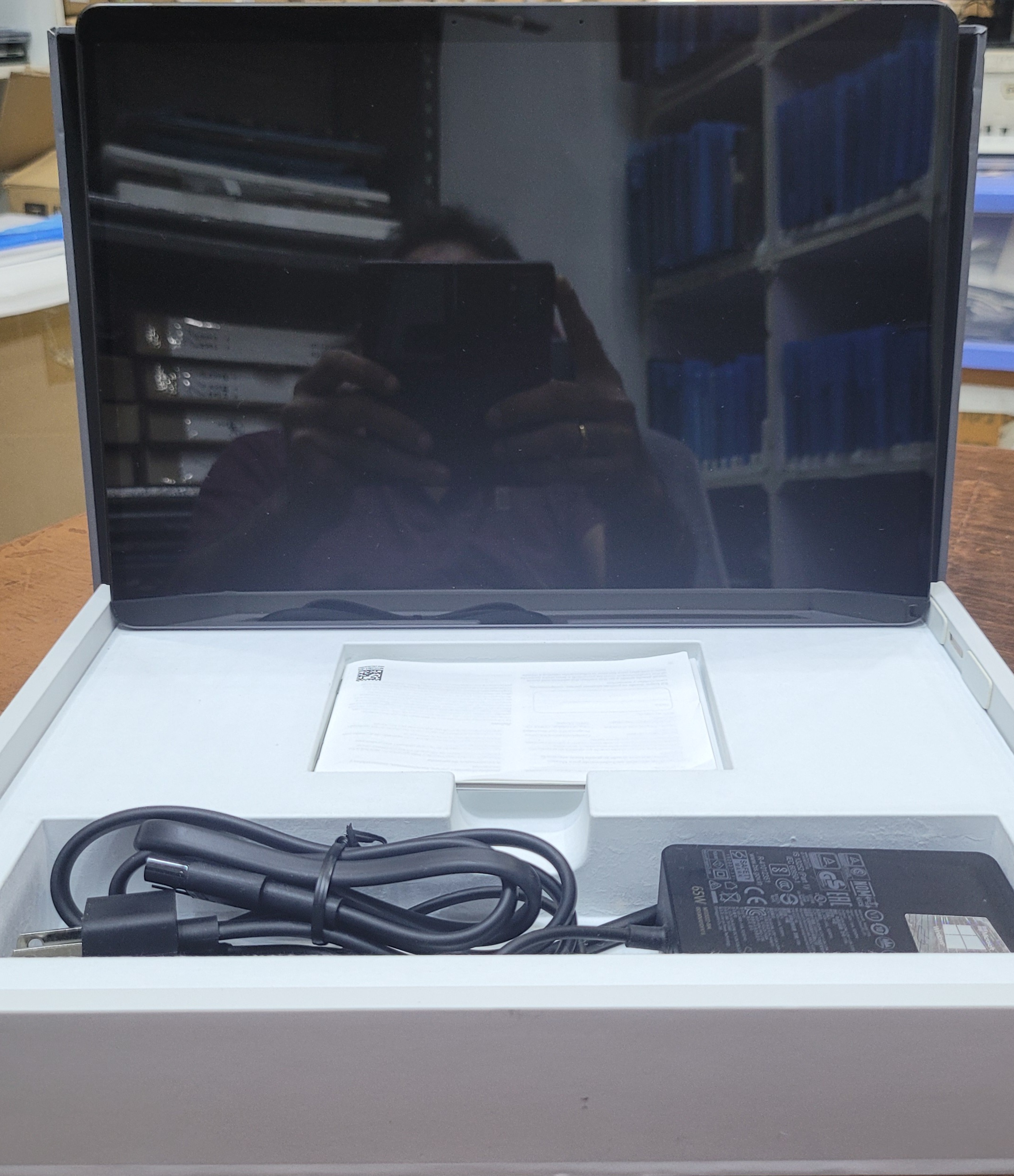 Surface pro 8  13 inch for sale - Image 3