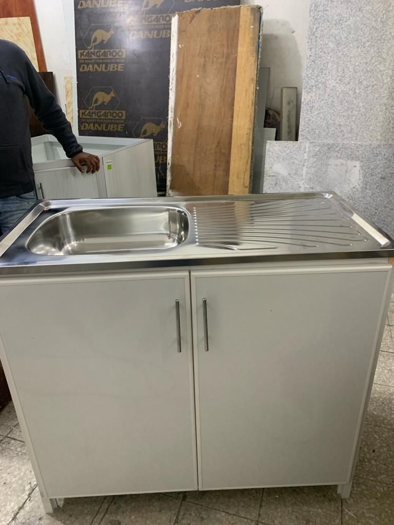 Kitchen cabinet for sale and make - Image 10