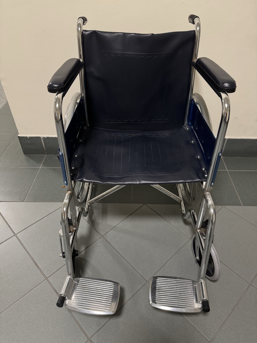 Wheelchair - Image 10