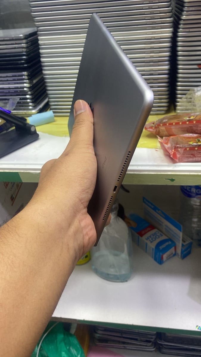 Ipad air 2 - Image 2