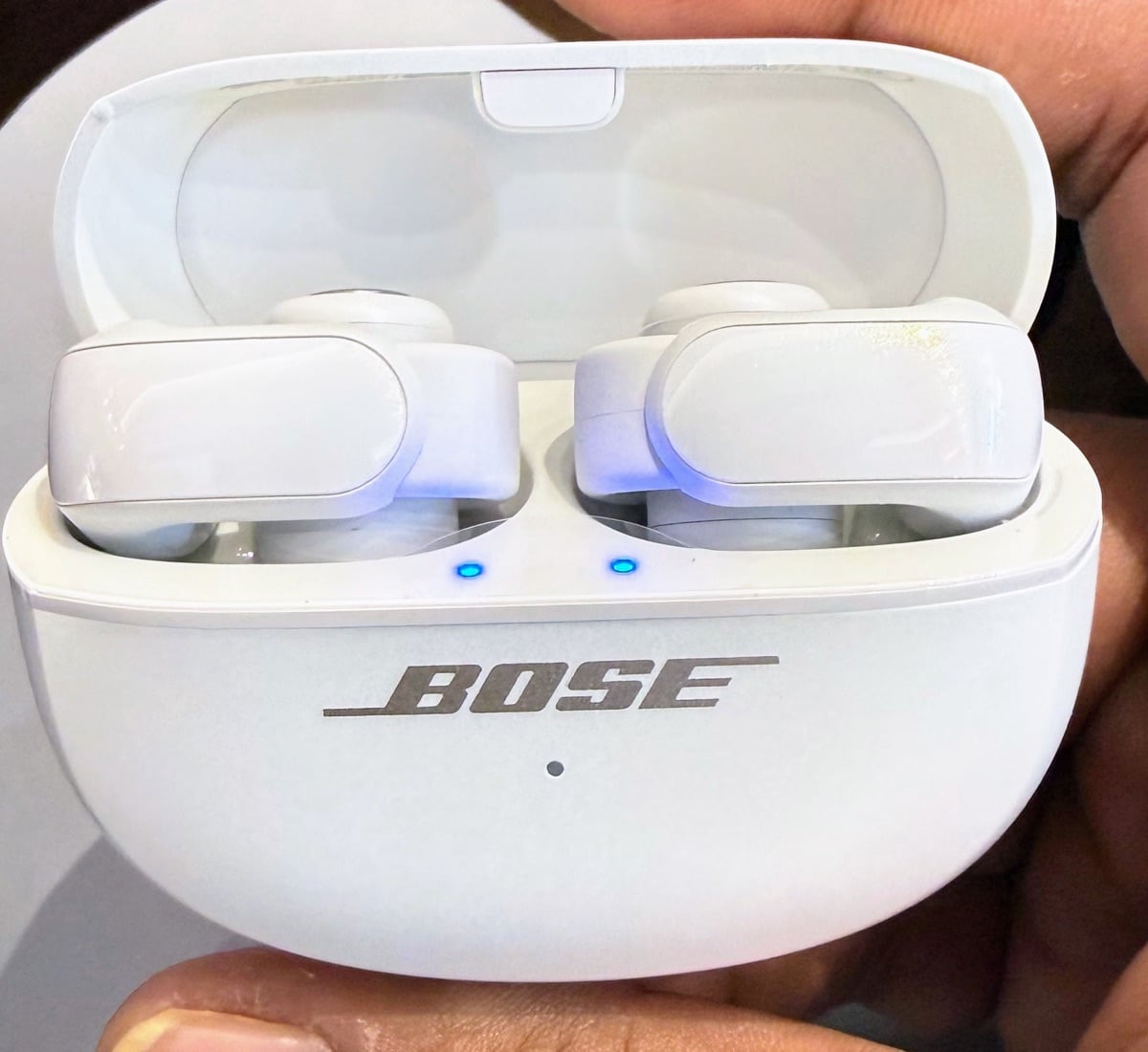 Bose Ultra Open Earbuds - Diamon - Image 2